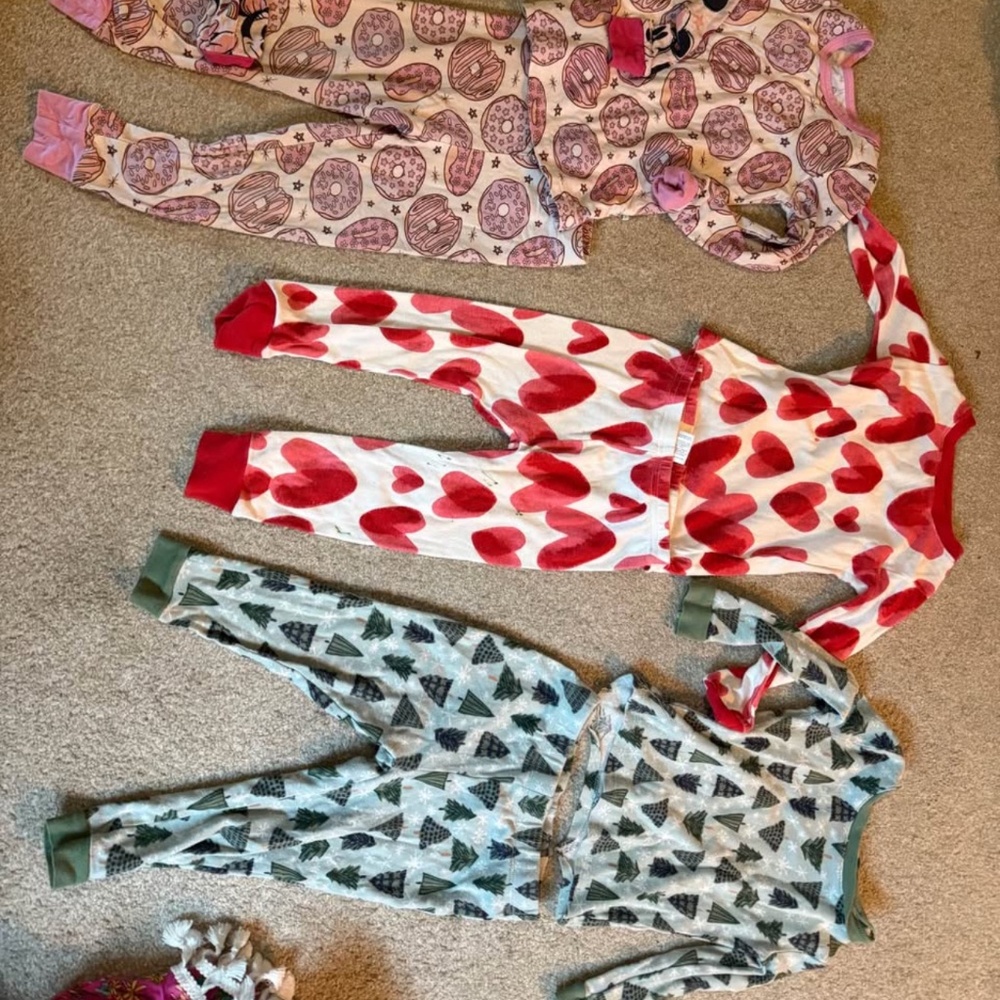 Kids clothes